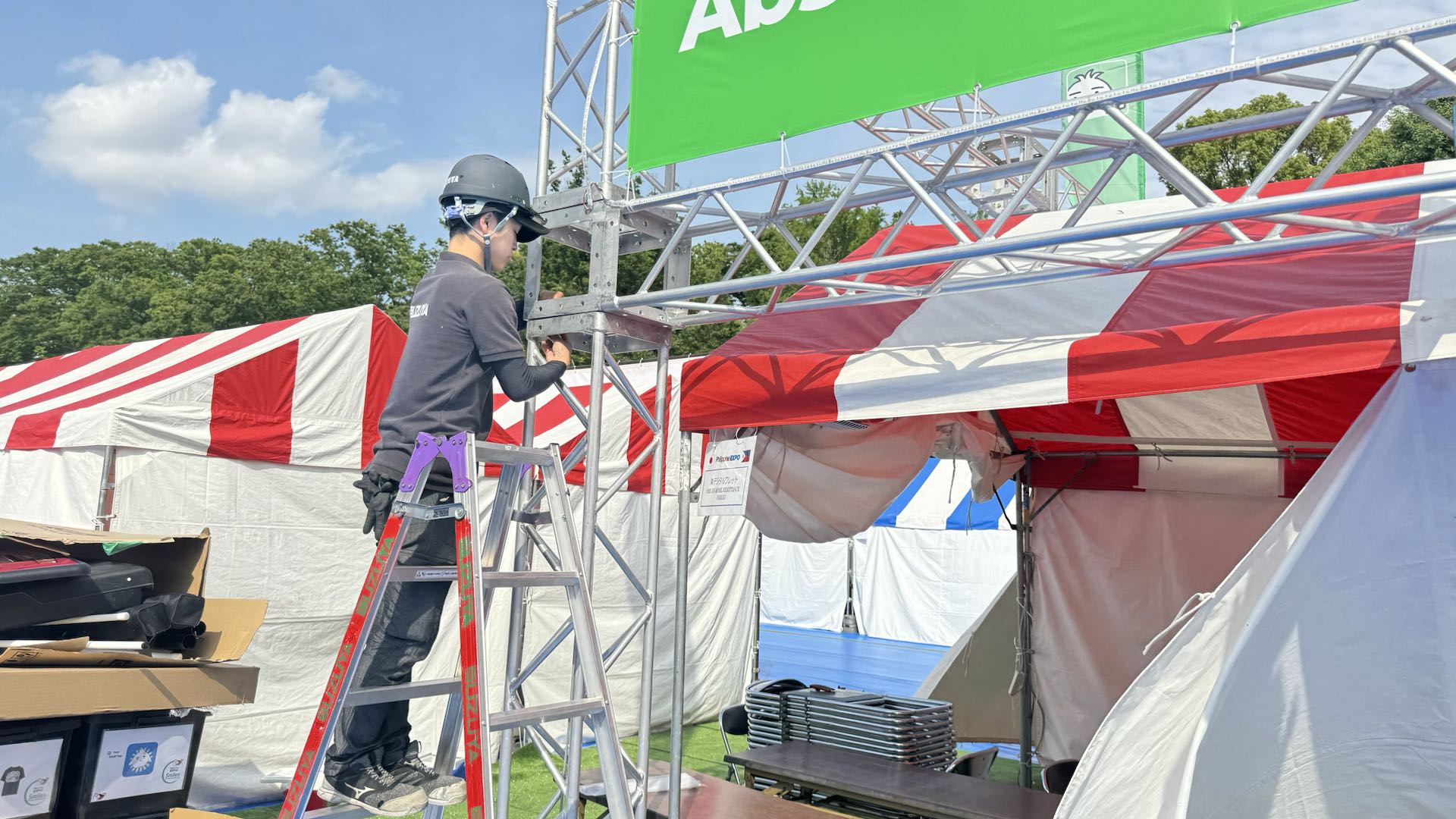 トラス柱取り付け